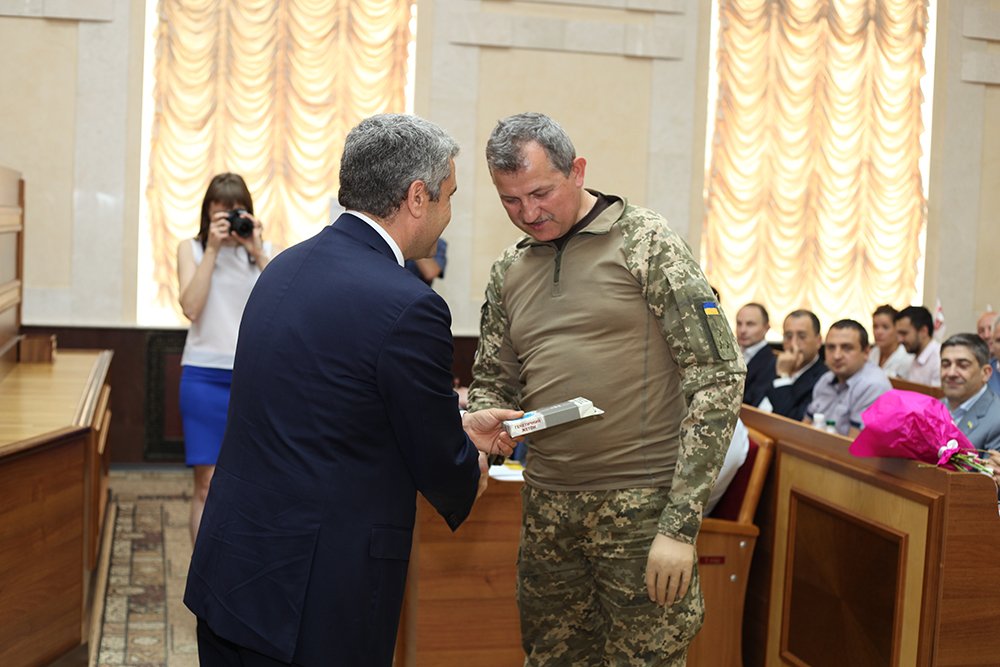 Вручення генетичних жетонів